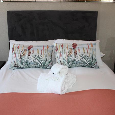 Amru Guesthouse B&B Brackenfell Kamer foto